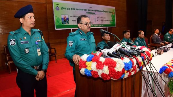 নগরবাসীর সর্বোচ্চ নিরাপত্তা নিশ্চিত করা এবং ট্রাফিক শৃঙ্খলার  উন্নতি সাধন আমাদের প্রধান লক্ষ্য : ডিএমপি কমিশনার